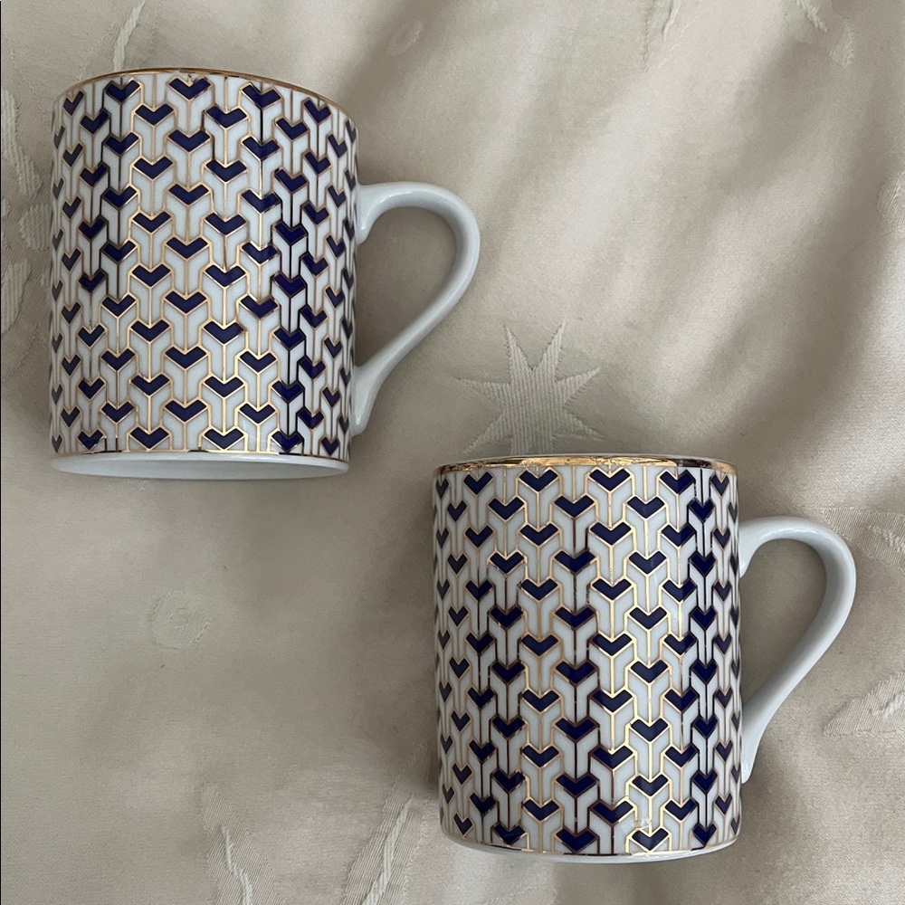 NWOT!  TIFFANY & CO.  Manhattan Blue Mugs - A Pair